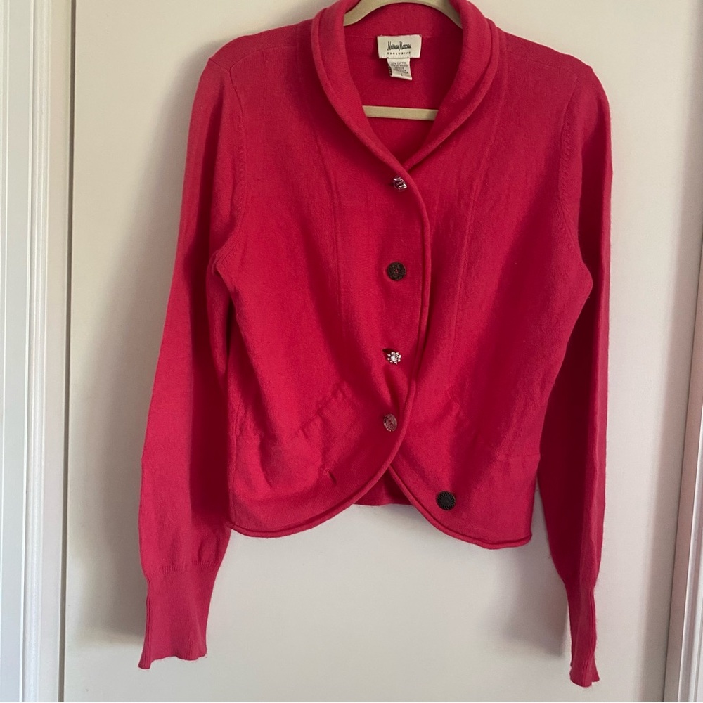Neiman Marcus Women's Pink Sweater